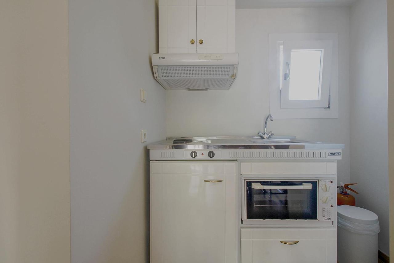 Emilia Luxury Apartments Мегас-Ялос-Нитес Экстерьер фото