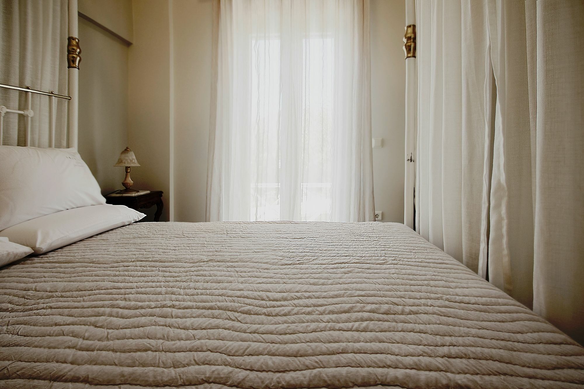 Emilia Luxury Apartments Мегас-Ялос-Нитес Экстерьер фото