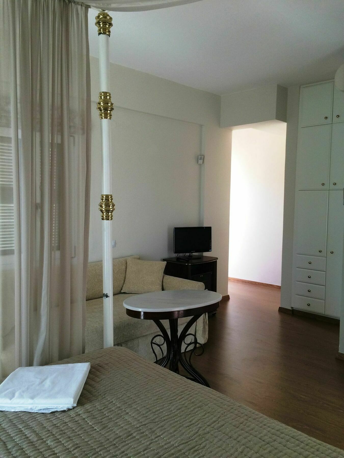 Emilia Luxury Apartments Мегас-Ялос-Нитес Экстерьер фото